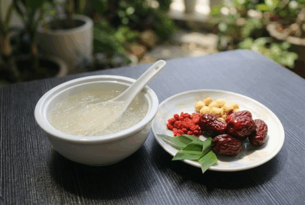 người bị tiểu đường có sử dụng Yến Mặt Trời được không